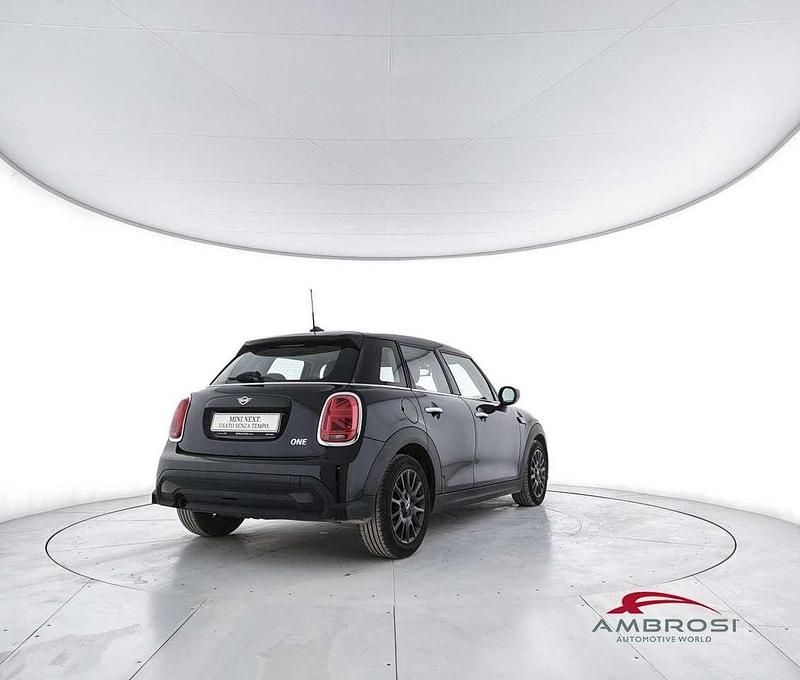 Usata Mini ONE 102 CV (75 kW) 2022 Blu Utilitaria