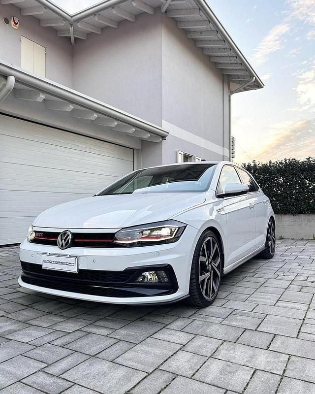 Usata VW Polo 207 CV (152 kW) 2023 Bianco Berlina