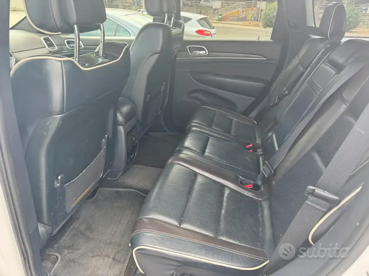 Usata Jeep Grand Cherokee 250 CV (183 kW) 2016 Bianco SUV
