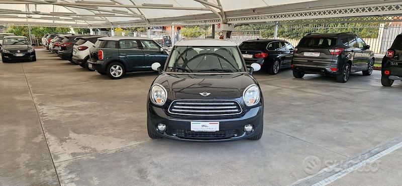 Usata Mini Cooper D 112 CV (82 kW) 2011 Nero Utilitaria