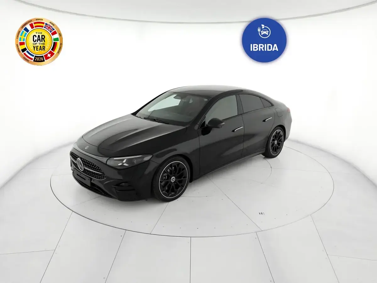 Nuova Mercedes CLA200 Advanced Plus 163 CV (119 kW) 2026 Vernice nero cosmo Berlina