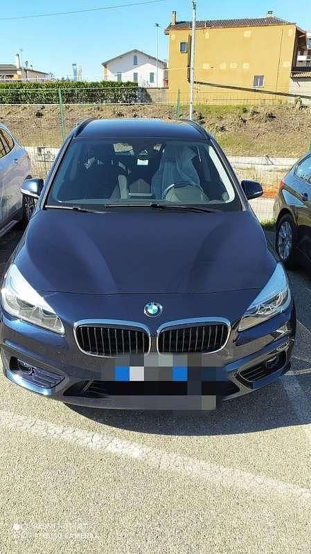 Blu Usata 2016 BMW 218 Gran Tourer Sport Line Monovolume | 13.000 € - Immagine 1/4