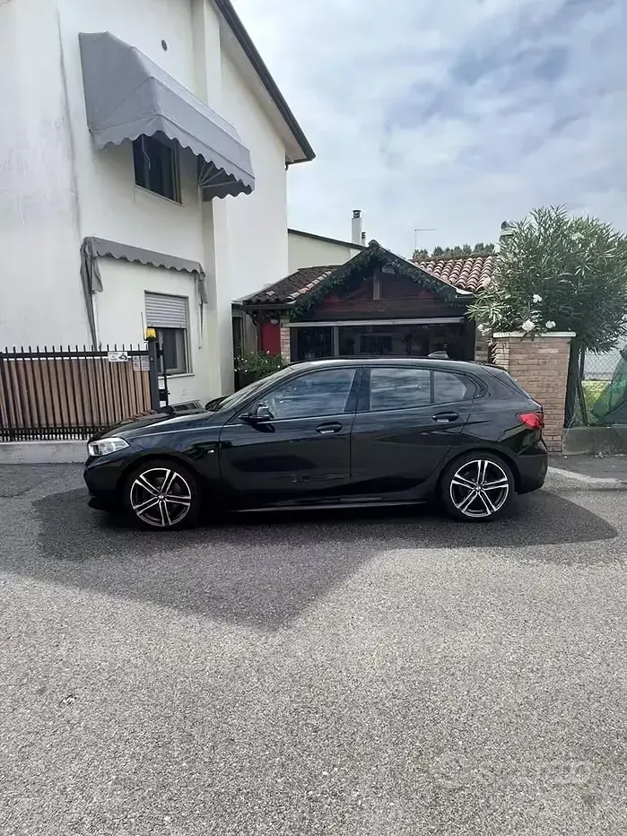 Usata BMW 118 M Sport 136 CV (100 kW) 2021 Nero Berlina