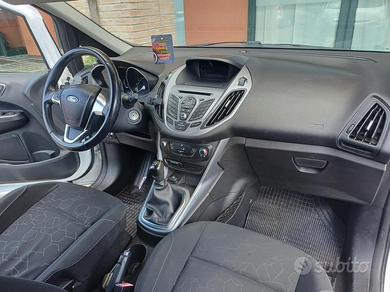 Usata Ford B-MAX 2016 Bianco Monovolume