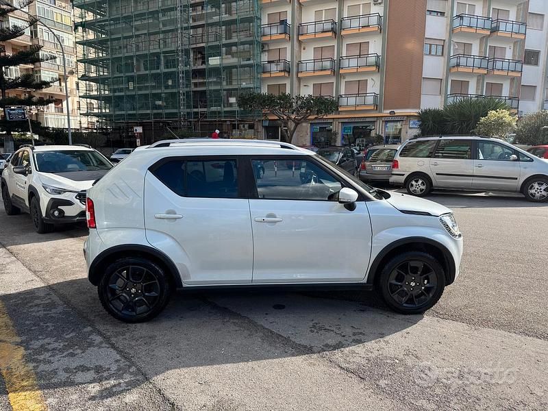 Usata Suzuki Ignis 89 CV (65 kW) 2017 Bianco SUV