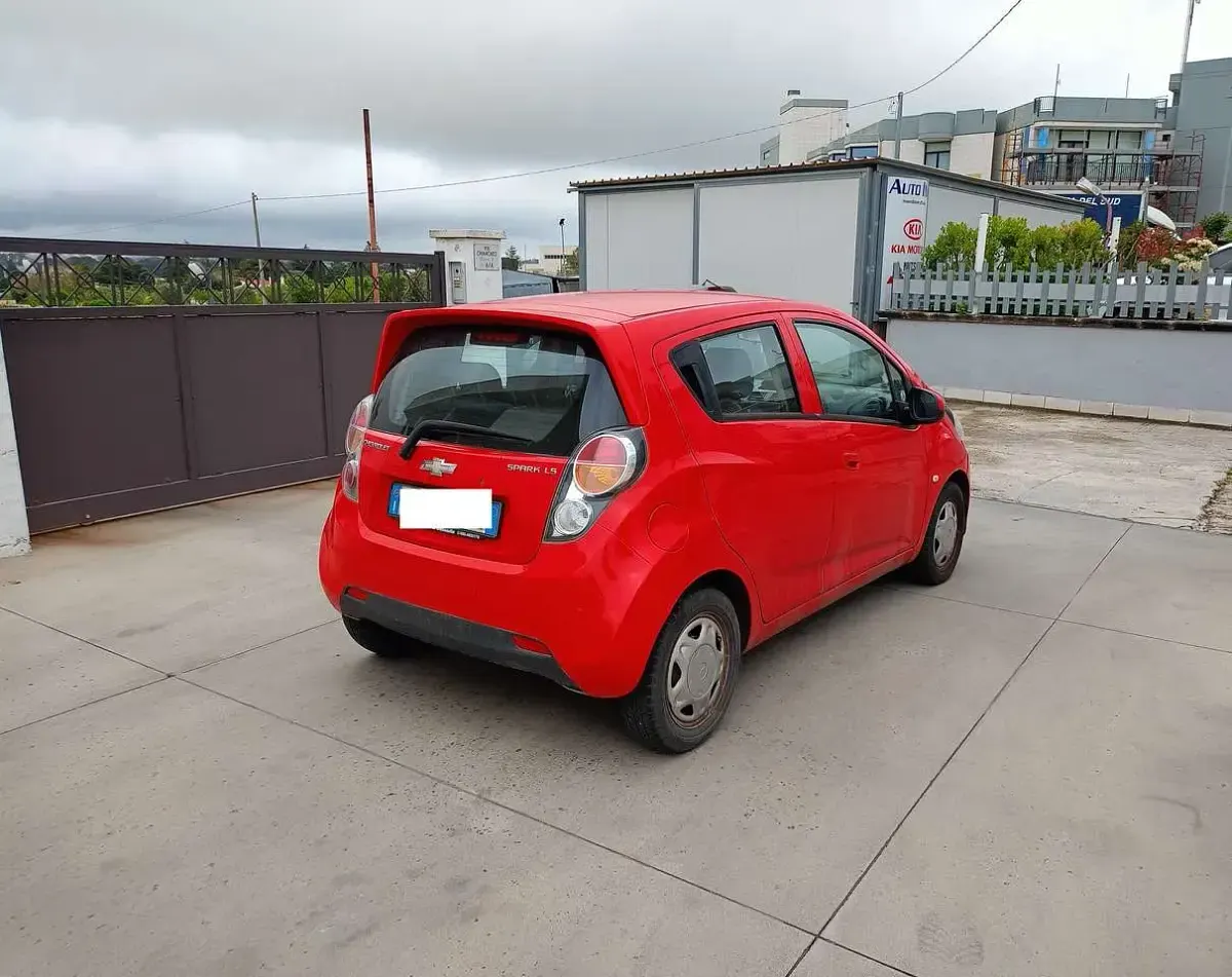 Usata Chevrolet Spark 68 CV (50 kW) 2012 Rosso Utilitaria
