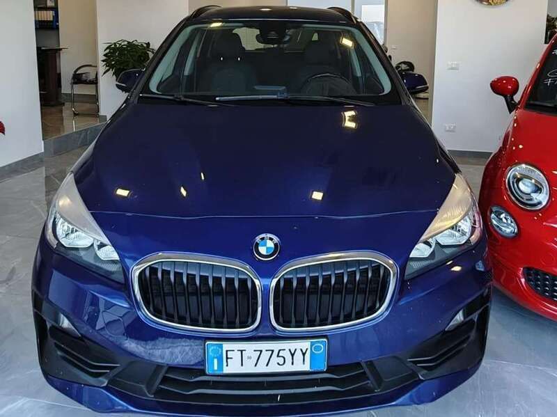 Blu/azzurro Usata 2019 BMW 216 Gran Tourer Advantage Monovolume | 12.300 € (Ottimo prezzo) - Immagine 1/4