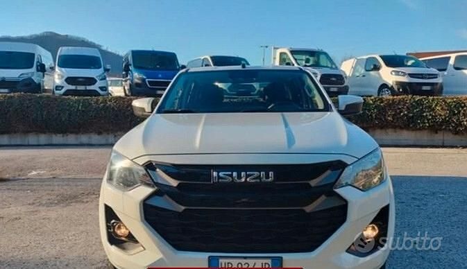 Nuova Isuzu D-Max 163 CV (119 kW) 2025 Bianco Pick-up