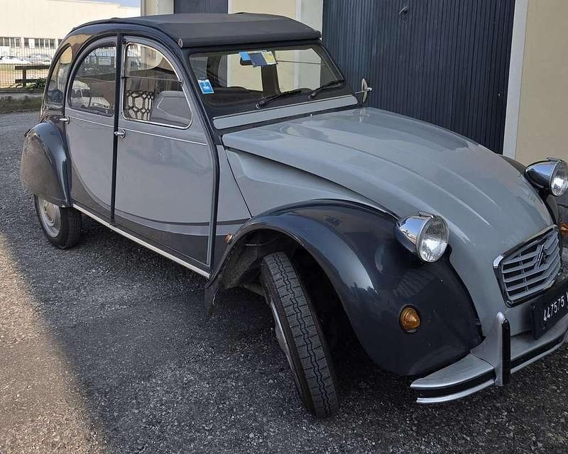 Usata 1985 Citroën 2CV Charleston Tre volumi | 15.000 € - Immagine 1/4