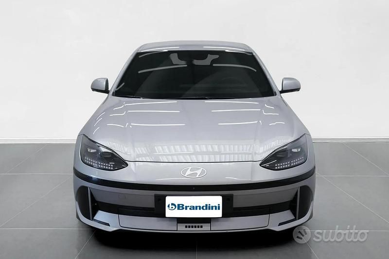 Usata Hyundai Ioniq 6 80 kW (110 CV) 2024 Grigio Berlina