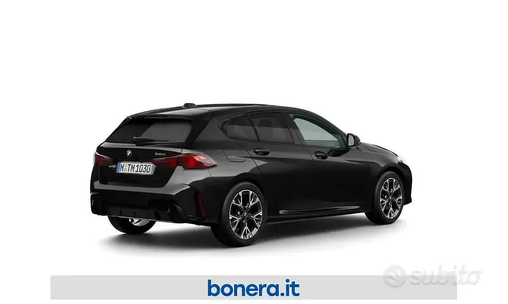 Nuova BMW 120 M Sport 163 CV (119 kW) 2026 Nero Utilitaria