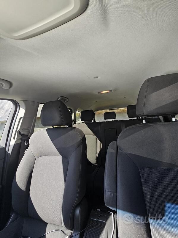 Usata Chevrolet Orlando 141 CV (103 kW) 2013 Nero Monovolume