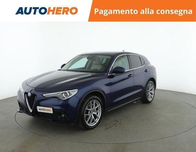 Blu Usata 2019 Alfa Romeo Stelvio Super SUV | 22.999 € (Buon prezzo) - Immagine 1/2