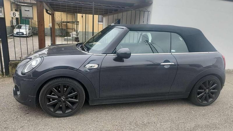 Usata Mini Cooper S Cabriolet 192 CV (141 kW) 2019 Cabrio