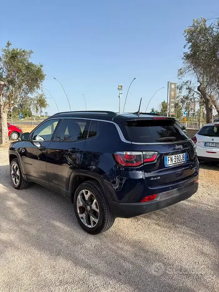 Usata Jeep Compass Limited 170 CV (125 kW) 2018 Blu SUV