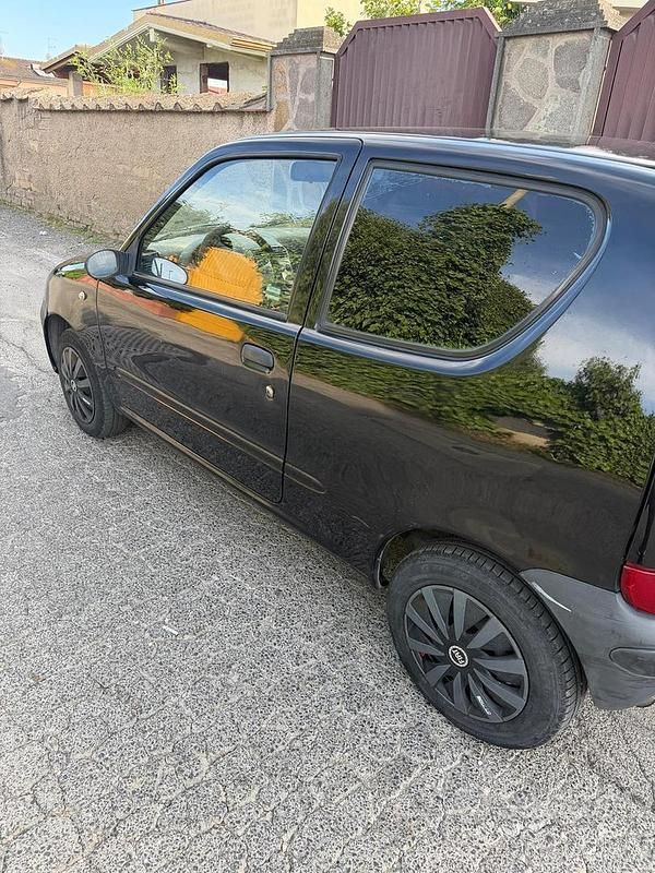 Usata Fiat 600 2008 Nero Utilitaria