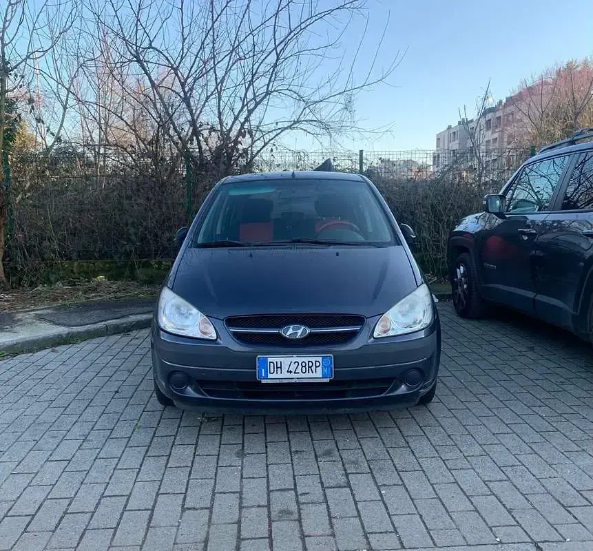 Usata Hyundai Getz Style 65 CV (47 kW) 2007 Grigio Utilitaria