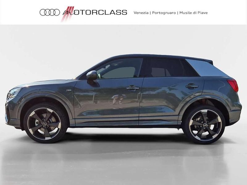 Nuova Audi Q2 S-Line 150 CV (110 kW) 2025 Grigio SUV