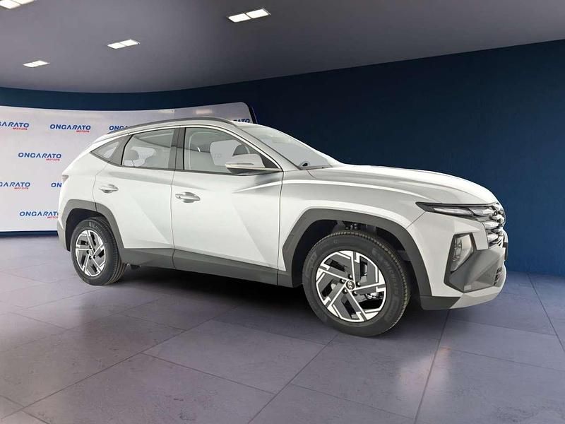 Nuova Hyundai Tucson 136 CV (100 kW) 2025 Grigio SUV