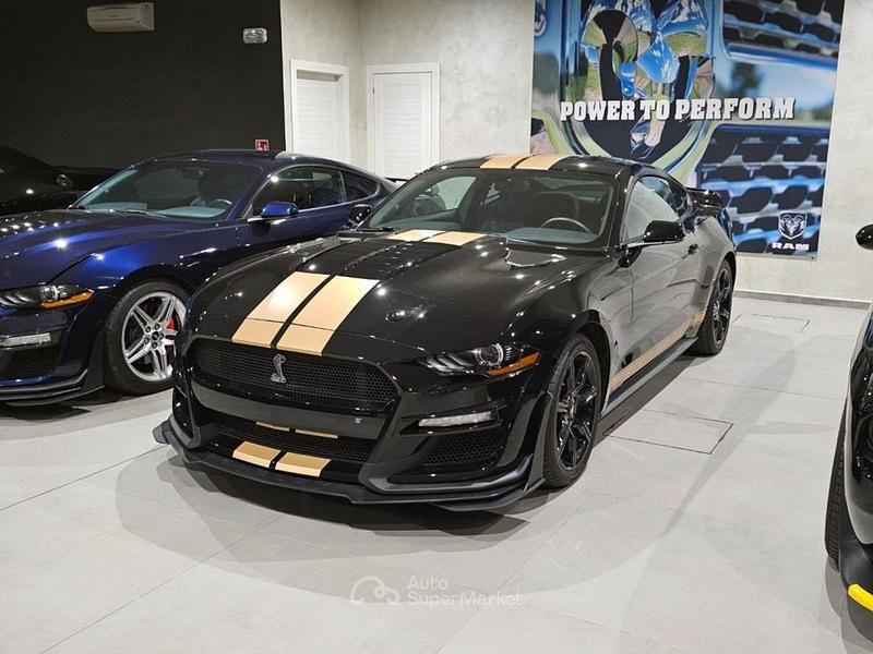 Nero pastello Usata 2020 Ford Mustang Fastback Coupé | 36.900 € (Molto cara) - Immagine 1/4
