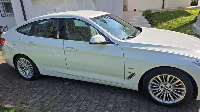 Usata BMW 320 Gran Turismo Luxury Line 190 CV (139 kW) 2016 Bianco Coupé