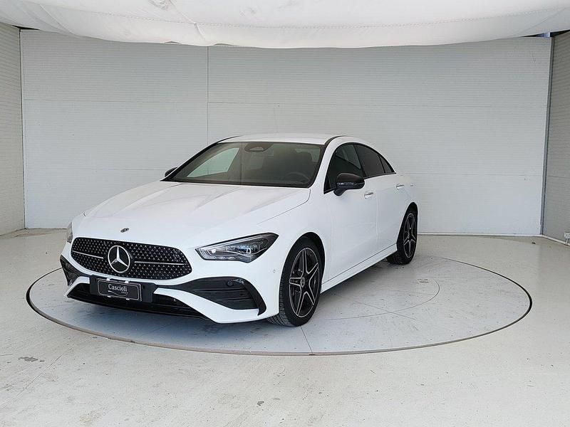 Bianco polare ; Usata 2024 Mercedes 200 Advanced Plus Coupé | 40.900 € (Super prezzo) - Immagine 1/4