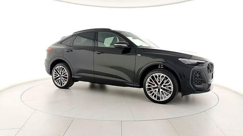 Nuova Audi Q5 Sportback S-Line 204 CV (150 kW) 2026 Nero SUV