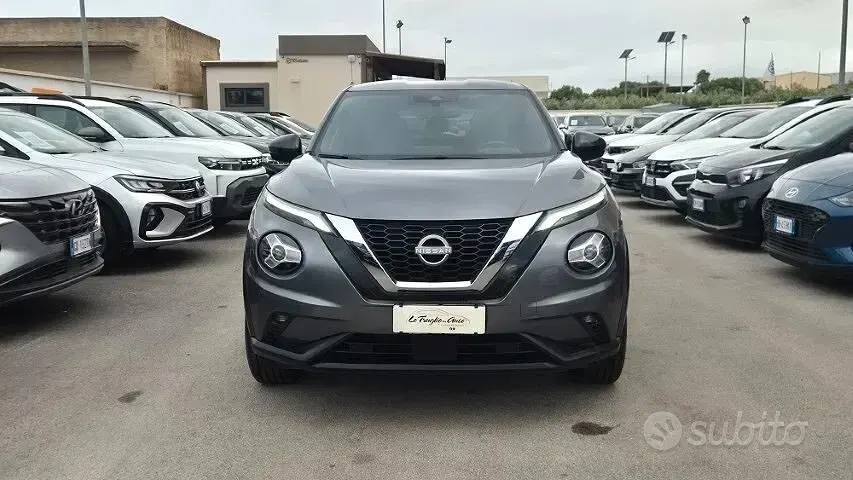 Usata Nissan Juke N-Connecta 114 CV (83 kW) 2023 Grigio SUV
