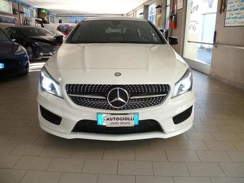 Usata Mercedes CLA220 Premium 176 CV (129 kW) 2016 Bianco Berlina