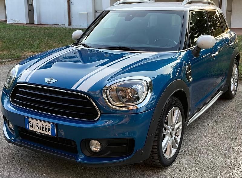 Usata Mini Cooper D Countryman Hype 150 CV (110 kW) 2017 Blu/azzurro SUV