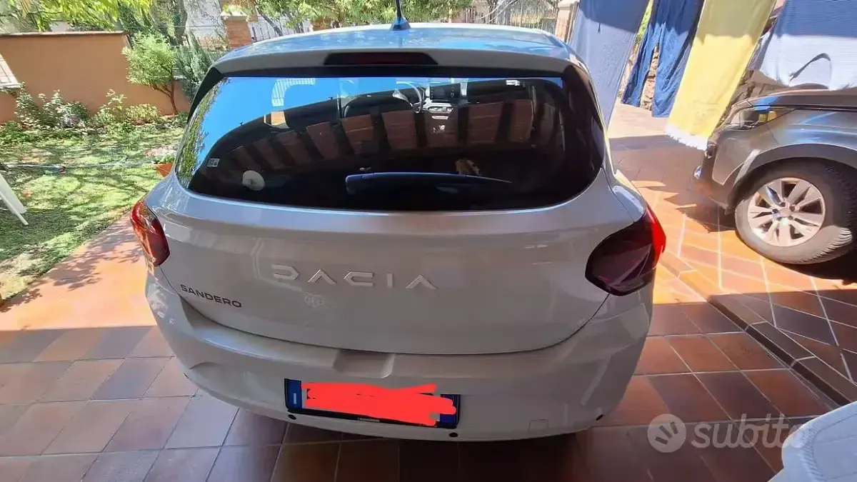 Usata Dacia Sandero 65 CV (47 kW) 2025 Bianco Berlina