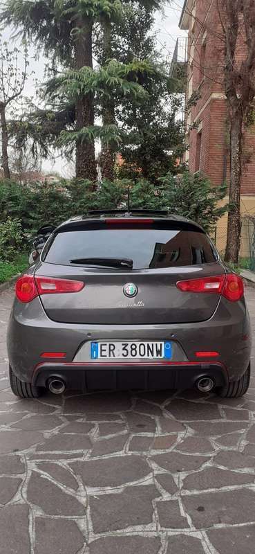 Usato 2013 Alfa Romeo Giulietta 2.0 Diesel 170 CV (6.800 €)