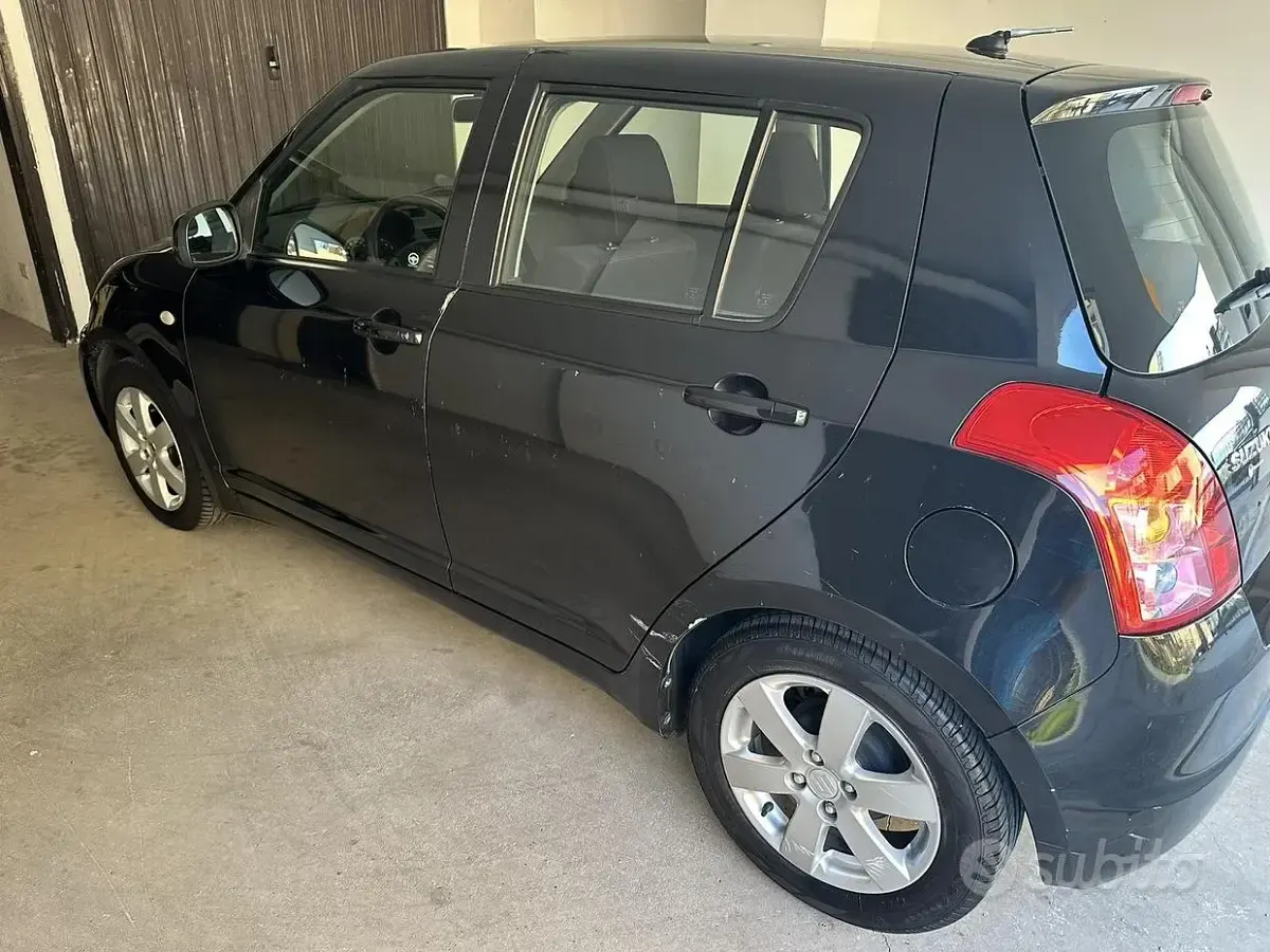 Usata Suzuki Swift 2008 Nero Utilitaria