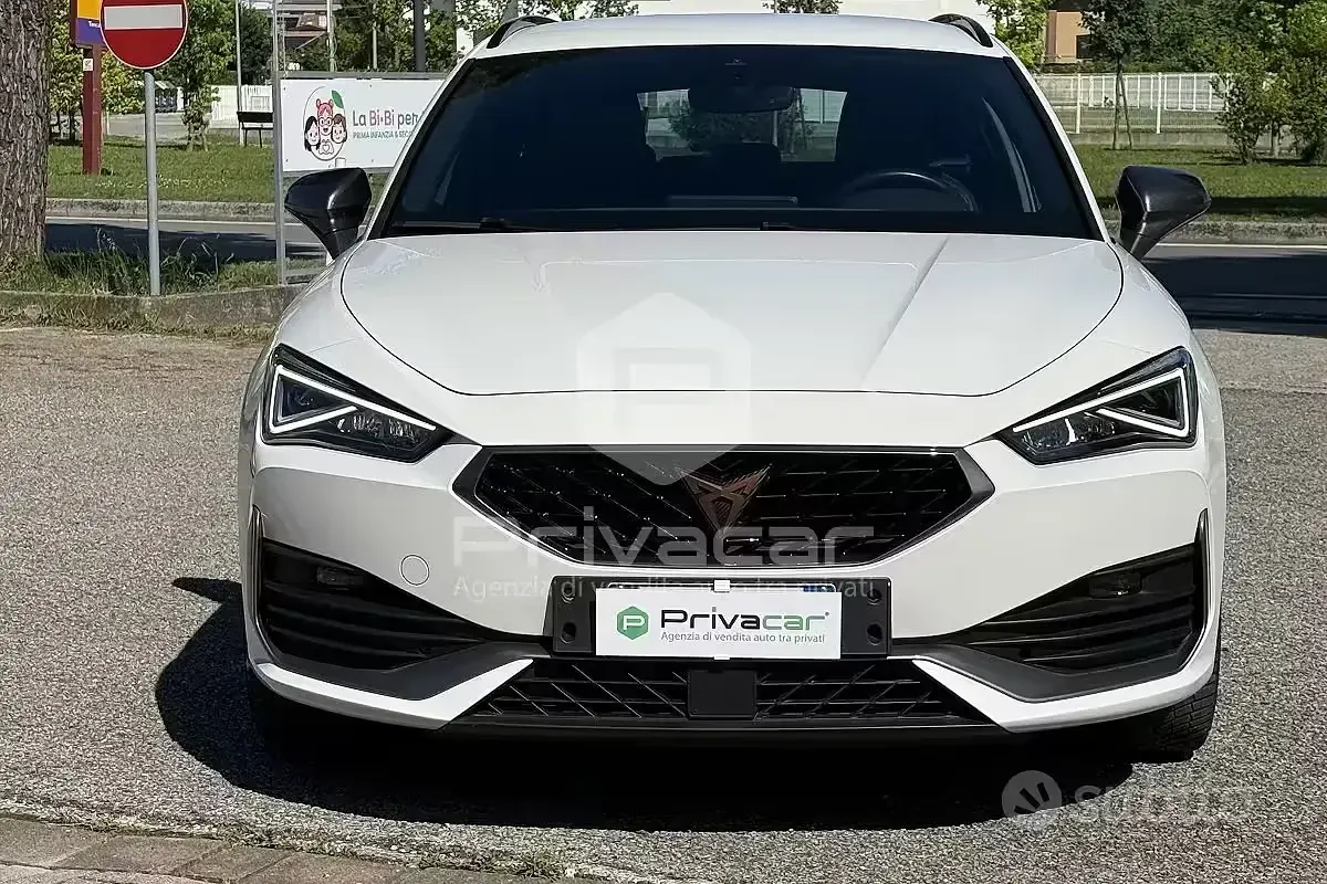 Usata Cupra Leon 150 CV (110 kW) 2024 Bianco Station wagon
