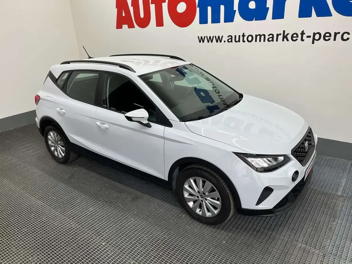 Begagnad Seat Arona Style 116 HK (85 kW) 2025 Vit SUV