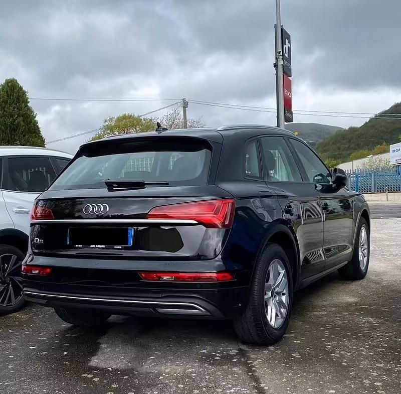 Usata Audi Q5 Advanced 163 CV (119 kW) 2022 Nero SUV
