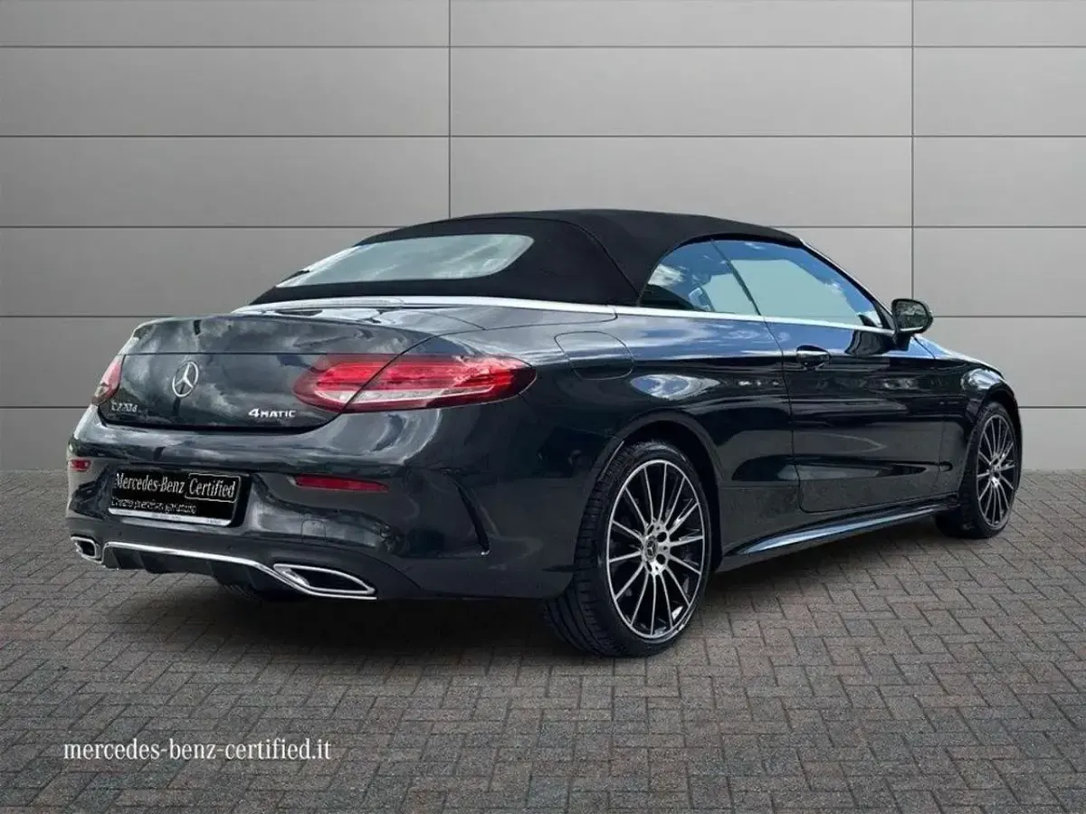 Usata Mercedes C220 Premium Plus 194 CV (142 kW) 2020 Grigio scuro Cabrio