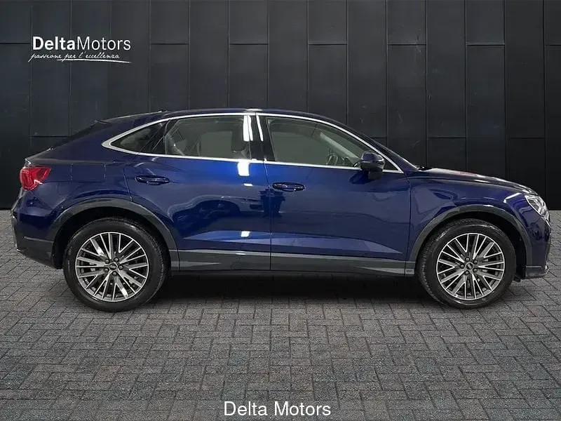 Occasion Audi Q3 Sportback Business Plus 150 ch (110 kW) 2022 Bleue SUV