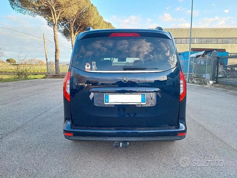 Usata Mercedes 180 116 CV (85 kW) 2025 Blu Berlina