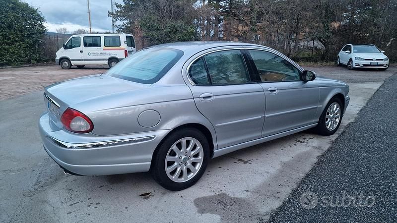 Usata Jaguar X-type 2003 Grigio Berlina