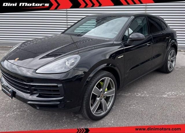 Usata Porsche Cayenne 340 CV (250 kW) 2021 Nero SUV