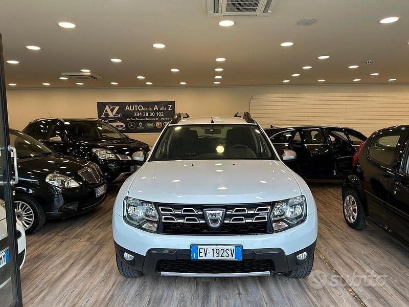 Usata Dacia Duster Lauréate 110 CV (80 kW) 2014 Bianco SUV