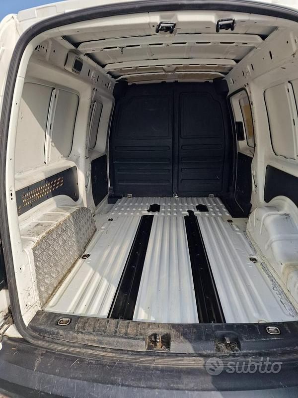 Usata VW Caddy Maxi 110 CV (80 kW) 2019 Bianco Monovolume