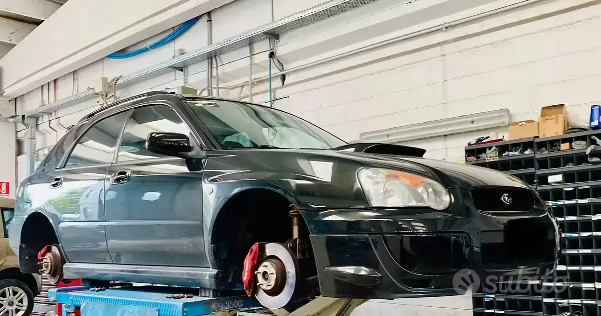 Usata Subaru Impreza 224 CV (164 kW) 2003 Nero Station wagon