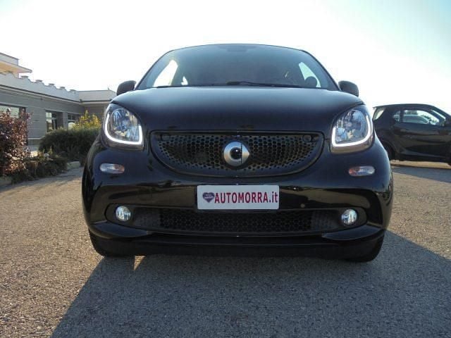 Usata Smart ForFour Passion 71 CV (52 kW) 2019 Nero Utilitaria