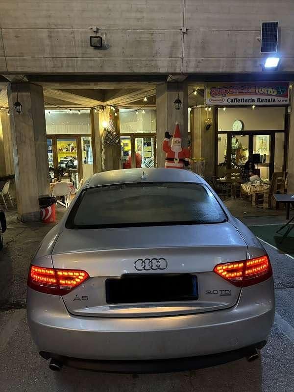 Usata Audi A5 Ambition 239 CV (175 kW) 2010 Coupé