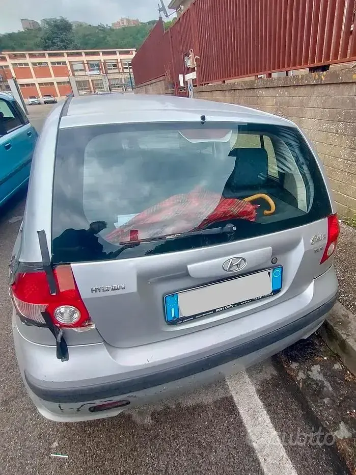 Usata Hyundai Getz 85 CV (62 kW) 2004 Grigio Utilitaria