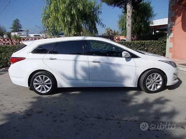 Gebraucht Hyundai i40 136 PS (100 kW) 2012 Weiß Kombi