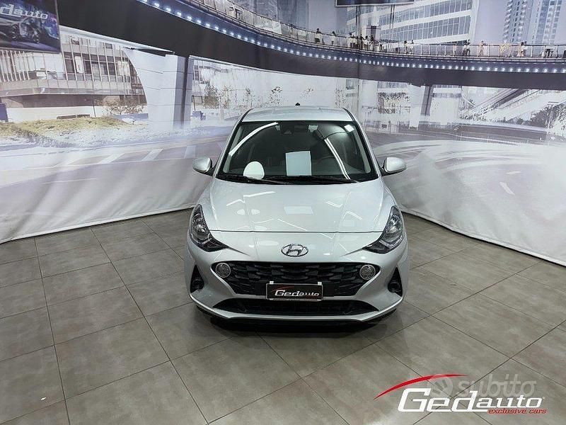 Usata Hyundai i10 Prime 67 CV (49 kW) 2022 Grigio Utilitaria