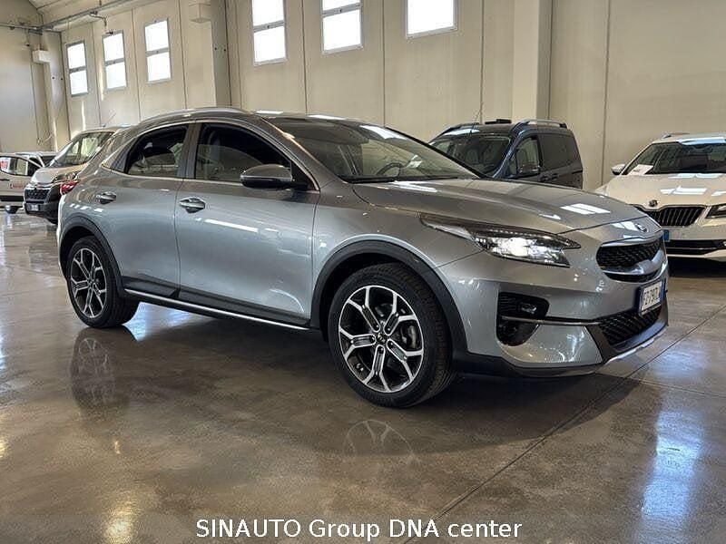 Usata Kia XCeed Style 140 CV (102 kW) 2020 Grigio SUV